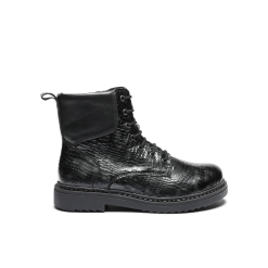 New Feet nahkanilkkuri, Musta lakerinahka, tekstiilivuori